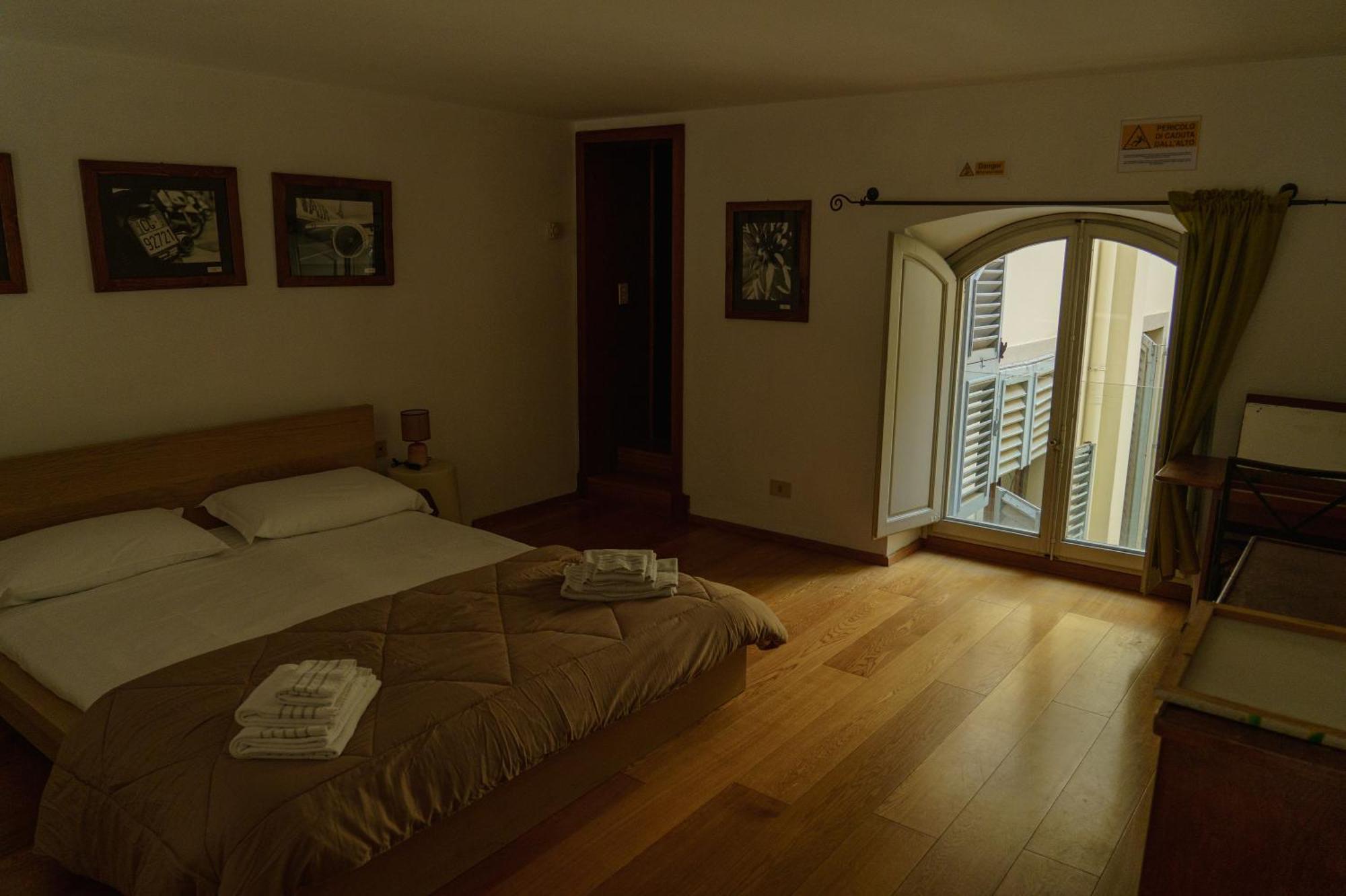 Nice One Bedroom In Historical Building Firenze Bagian luar foto